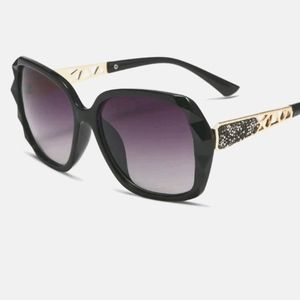 RETRO VINTAGE LADIES SUNGLASSES?